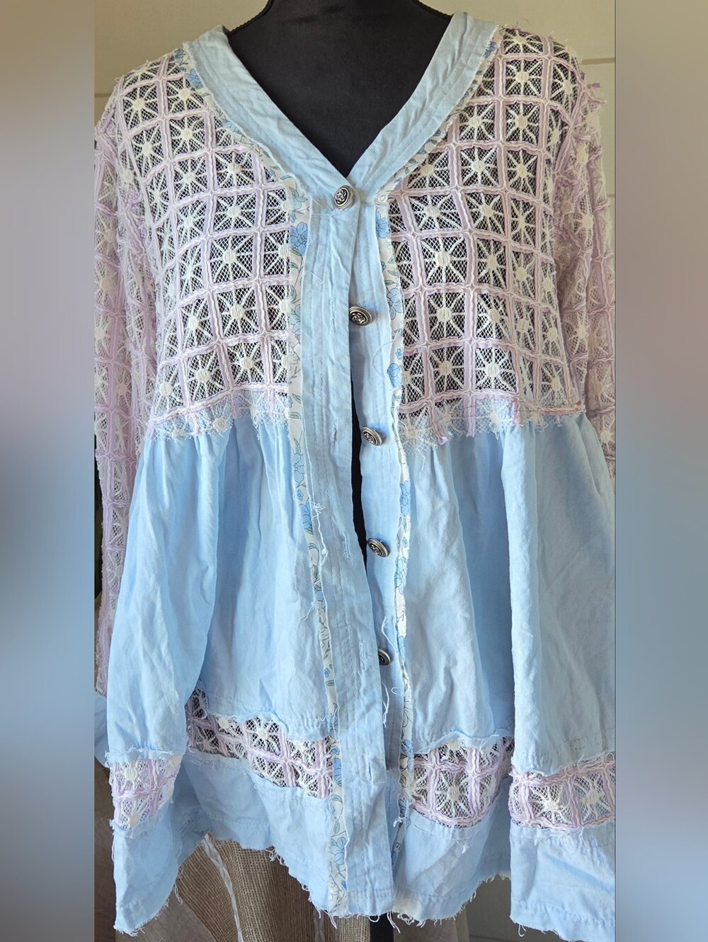 POL Blue Crochet Lace Peplum Top Chambray Raw Edge Button Down Shirt Shacket S